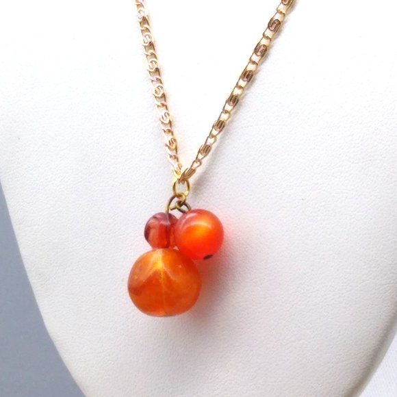 Just Peachy Triple Beads Pendant Necklace on Gold Tone Eloxal Scroll Chain - Picture 4 of 4